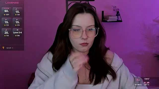 CoralineKeyns online show from 02/28/25, 08:53