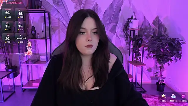 CoralineKeyns online show from 10/14/25, 03:18