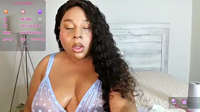 Carmen Cream online show from 04/16/26, 08:04
