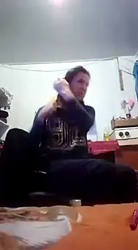 Cameron puppy online show from 03/19/25, 12:23