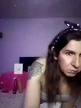 Cameron puppy online show from 10/03/25, 11:46