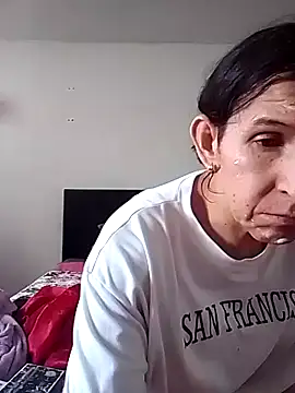 Cameron puppy online show from 10/25/25, 02:02