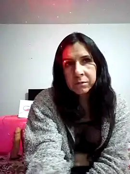 Cameron puppy online show from 10/31/25, 07:31