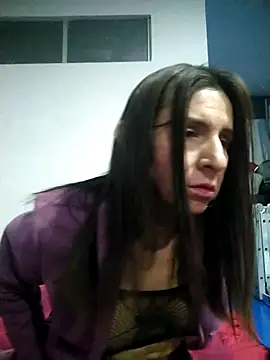 Snapshot of Cameron_puppy chatting on 06/14/26, 04:47 Cameron puppy online show from 06/14/26, 04:47