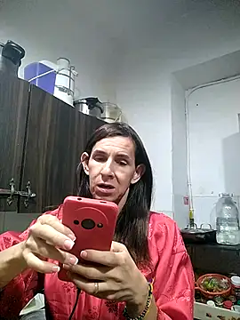 Snapshot of Cameron_puppy chatting on 06/17/26, 10:10 Cameron puppy online show from 06/17/26, 10:10