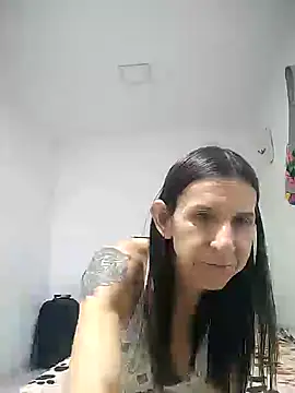 Snapshot of Cameron_puppy chatting on 06/20/26, 06:44 Cameron puppy online show from 06/20/26, 06:44