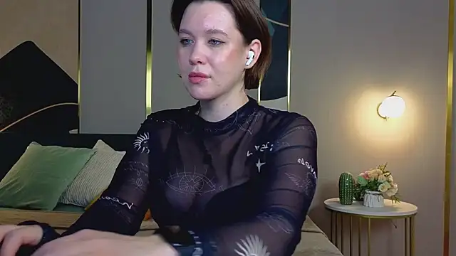 katy  moonj online show from 10/01/25, 01:00