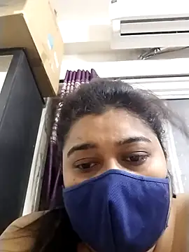 indianlisa5 online show from 04/18/26, 08:20