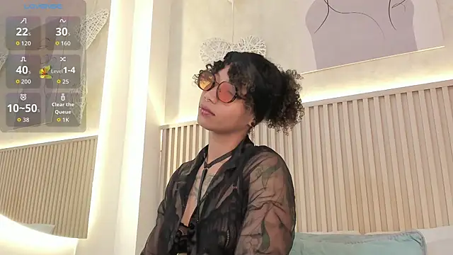 daiana curly online show from 05/04/26, 08:05