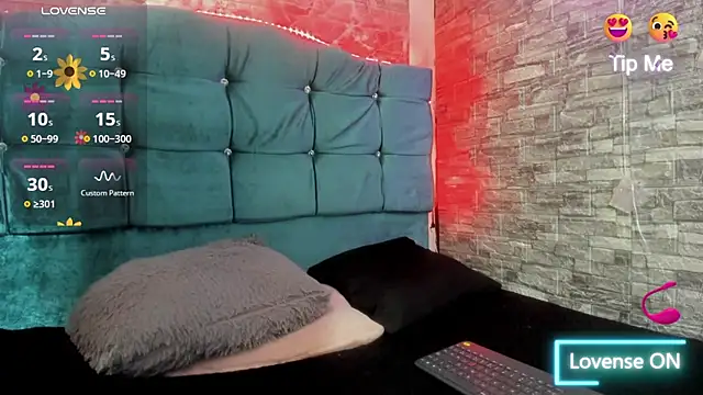 Cloee66 online show from 10/02/25, 05:42