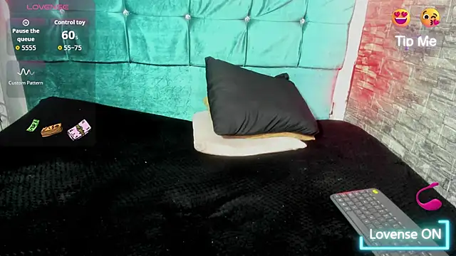 Cloee66 online show from 02/10/26, 03:05