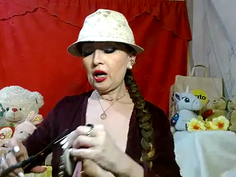 hottieperla online show from 02/23/26, 07:33