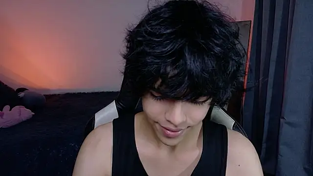 Snapshot of Alan26_ chatting on 04/23/26, 12:29 Alan26 online show from 04/23/26, 12:29