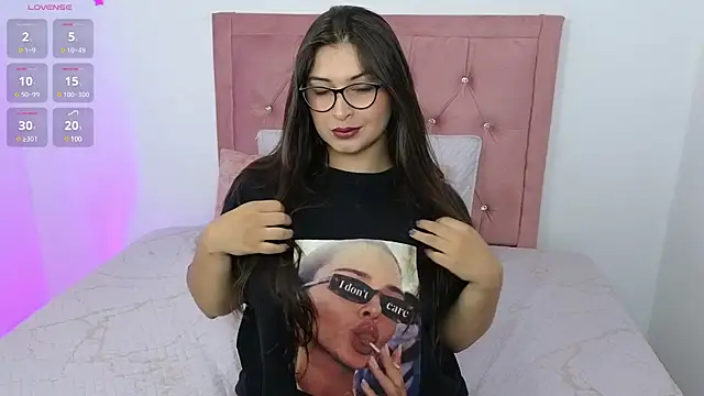 adara lennox online show from 01/21/25, 09:04