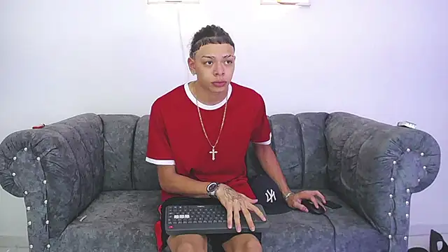 Harry jhonsson online show from 02/11/25, 03:29