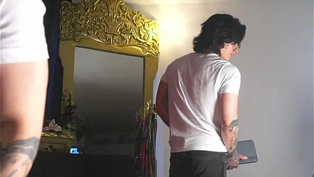 dantecoppolaa  online show from 12/29/24, 10:03