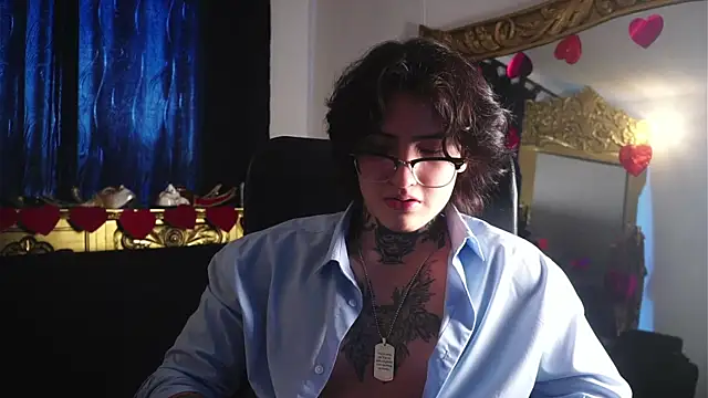 dantecoppolaa  online show from 02/15/25, 08:11