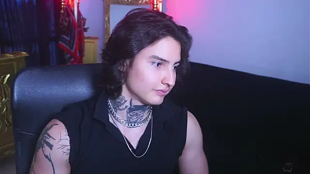 dantecoppolaa  online show from 03/04/25, 02:21