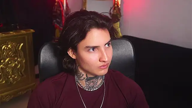 dantecoppolaa  online show from 03/04/25, 10:16