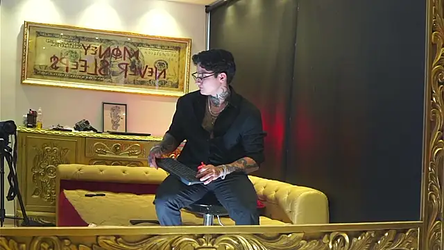 dantecoppolaa  online show from 03/10/26, 10:15