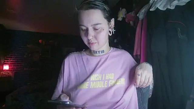 MoorderxDoll online show from 01/31/25, 07:40