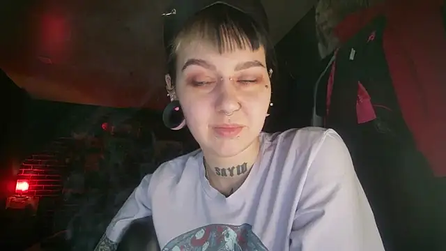 MoorderxDoll online show from 03/02/25, 11:07