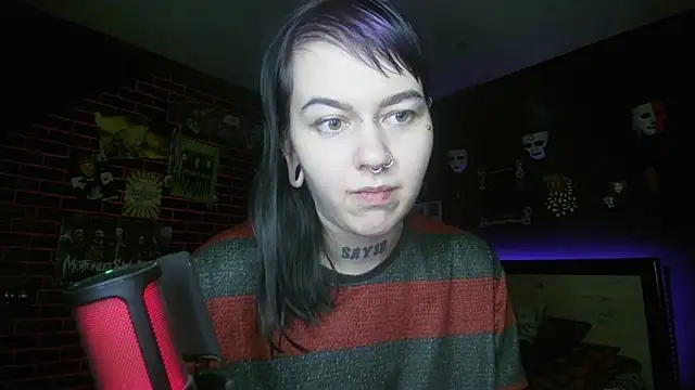 MoorderxDoll online show from 11/23/25, 07:35