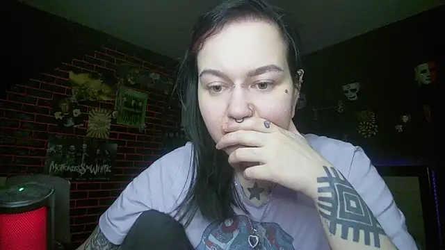 Snapshot of MoorderxDoll chatting on 03/08/26, 07:39 MoorderxDoll online show from 03/08/26, 07:39