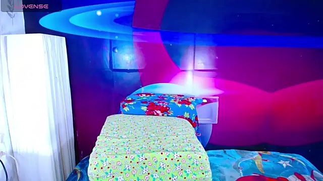 Cristalxxts online show from 10/25/25, 08:36