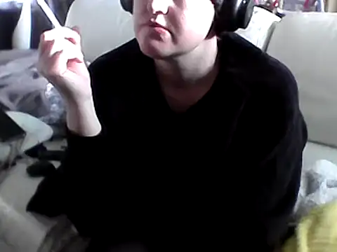 Snapshot of DragoneSFR chatting on 01/26/25, 09:19 DragoneSFR online show from 01/26/25, 09:19