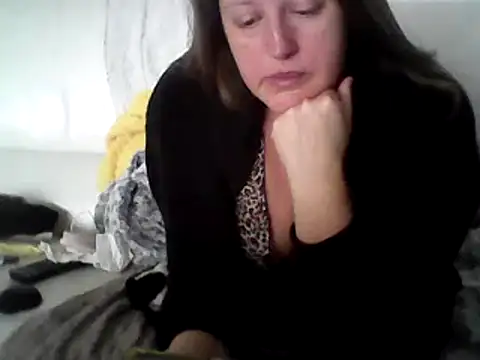 Snapshot of DragoneSFR chatting on 01/30/25, 08:54 DragoneSFR online show from 01/30/25, 08:54