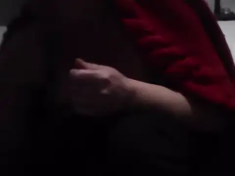 Snapshot of DragoneSFR chatting on 02/22/25, 05:13 DragoneSFR online show from 02/22/25, 05:13