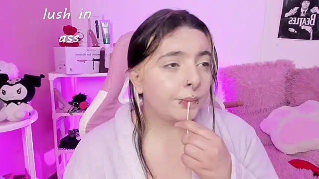 Sachi Meow online show from 02/16/26, 07:10