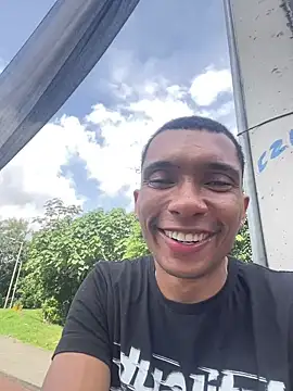 Aaronblack1  online show from 04/06/26, 03:02