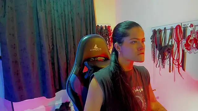 scarlet-kennedy98 online show from 09/08/25, 10:42