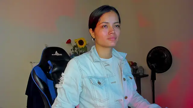 scarlet-kennedy98 online show from 02/16/26, 06:15