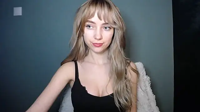 LuciaYoung online show from 02/03/26, 03:06