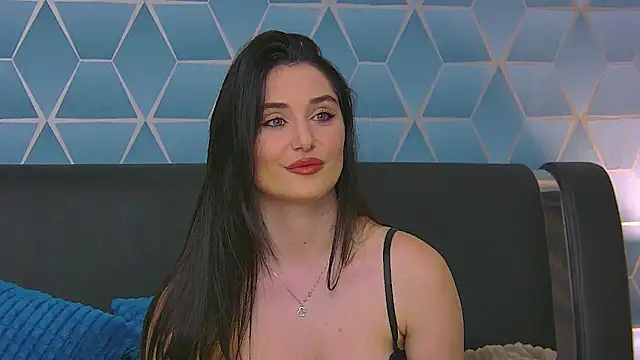 KassieWeins online show from 10/13/25, 06:19