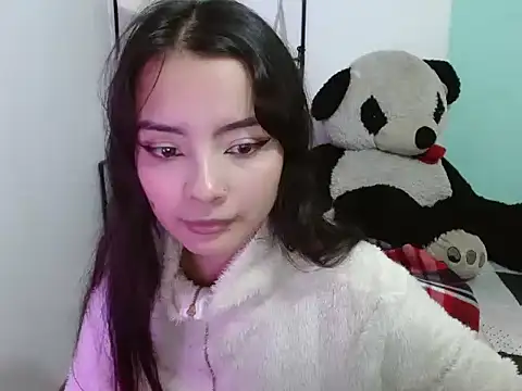 Snapshot of _annie_rosse chatting on 10/06/25, 07:55  annie rosse online show from 10/06/25, 07:55