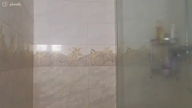 Snapshot of CutieBeauty chatting on 07/01/26, 04:03 CutieBeauty online show from 07/01/26, 04:03