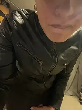 Snapshot of aangie__uwu chatting on 12/03/24, 11:13 aangie  uwu online show from 12/03/24, 11:13