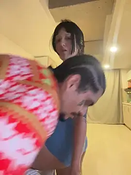 Snapshot of aangie__uwu chatting on 12/26/24, 12:46 aangie  uwu online show from 12/26/24, 12:46