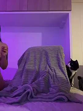 Snapshot of aangie__uwu chatting on 12/31/24, 11:06 aangie  uwu online show from 12/31/24, 11:06