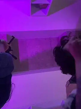 Snapshot of aangie__uwu chatting on 01/10/25, 01:42 aangie  uwu online show from 01/10/25, 01:42