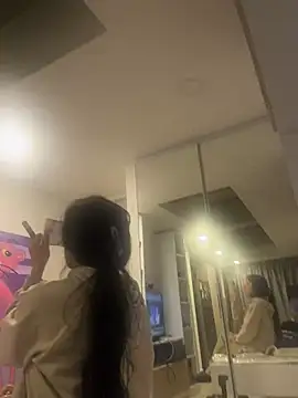 Snapshot of aangie__uwu chatting on 02/25/25, 01:52 aangie  uwu online show from 02/25/25, 01:52