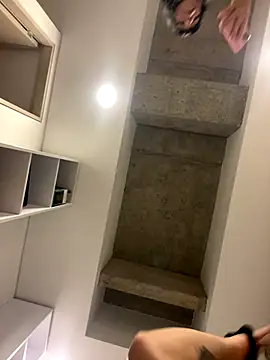 Snapshot of aangie__uwu chatting on 09/30/25, 01:21 aangie  uwu online show from 09/30/25, 01:21