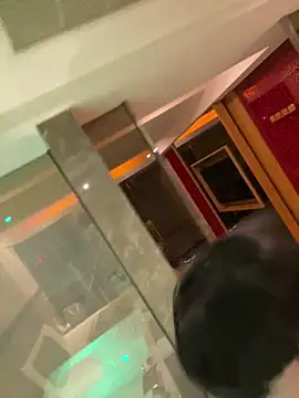 Snapshot of hihi0169 chatting on 03/15/25, 03:59 hihi0169 online show from 03/15/25, 03:59