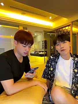 Snapshot of hihi0169 chatting on 10/19/25, 02:07 hihi0169 online show from 10/19/25, 02:07