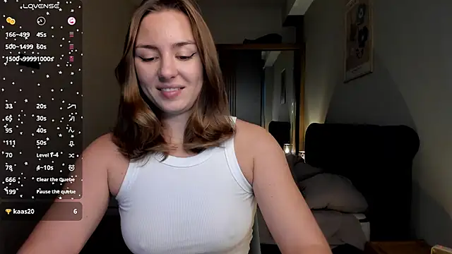 ThreeshaWhite online show from 12/16/25, 12:54