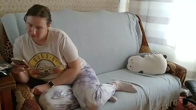 franceska blue online show from 09/28/25, 01:38